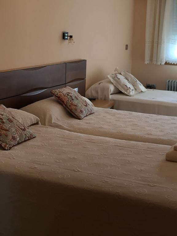 Hotel Santa Cruz Montaos Habitación foto