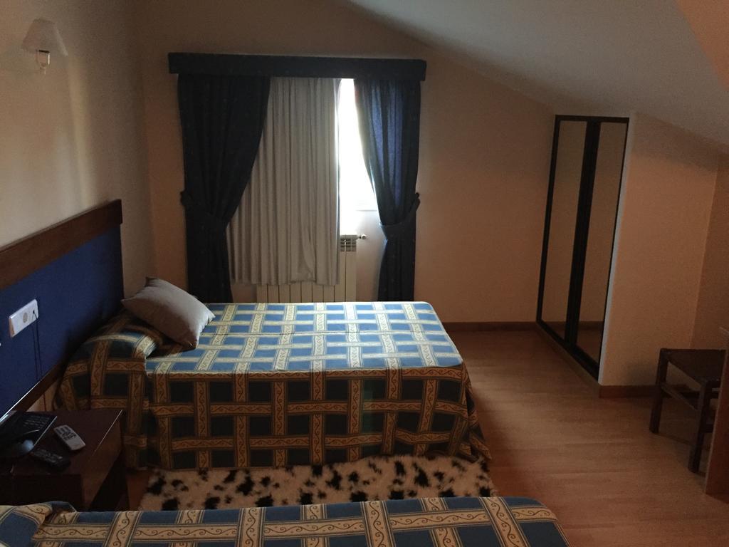 Hotel Santa Cruz Montaos Habitación foto